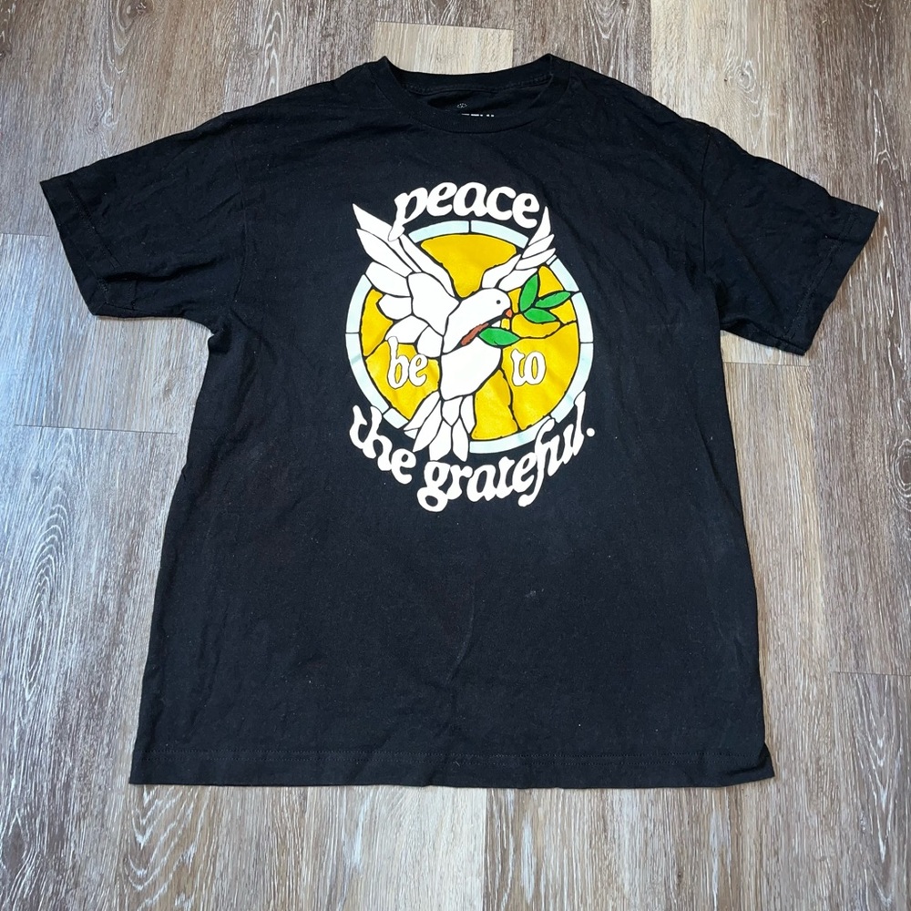 Black graphic T-Shirt tee